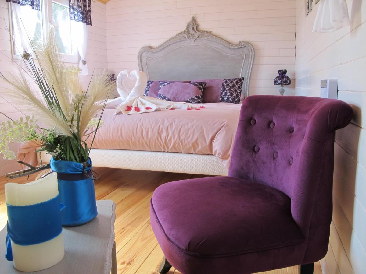ランブク L'Oustau De Bigatie Bed & Breakfast エクステリア 写真