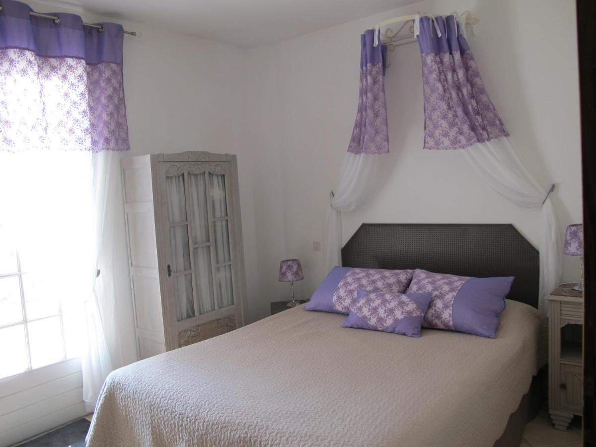 ランブク L'Oustau De Bigatie Bed & Breakfast エクステリア 写真